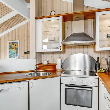 Beautiful In With Kitchen *