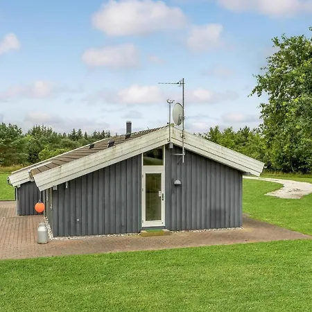 別荘 3 Bedroom Beautiful In *