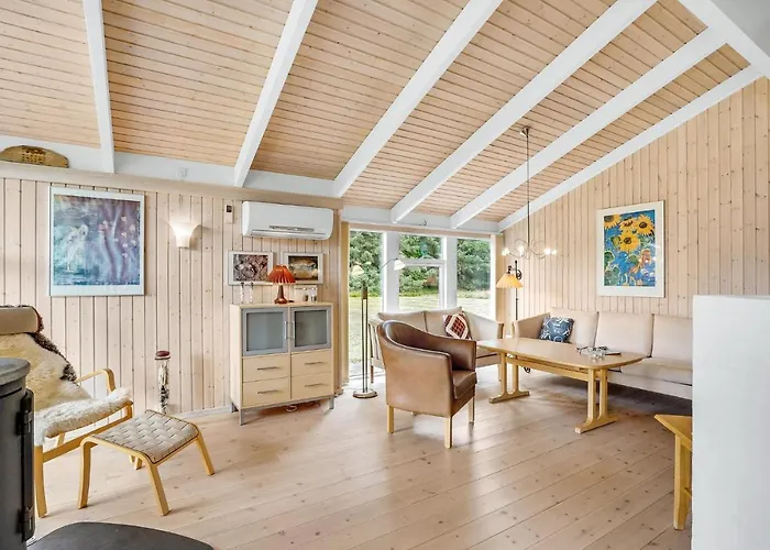 بيت للعطل 3 Bedroom Beautiful In Frostrup