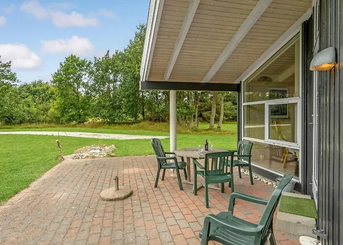 بيت للعطل 3 Bedroom Beautiful In Frostrup